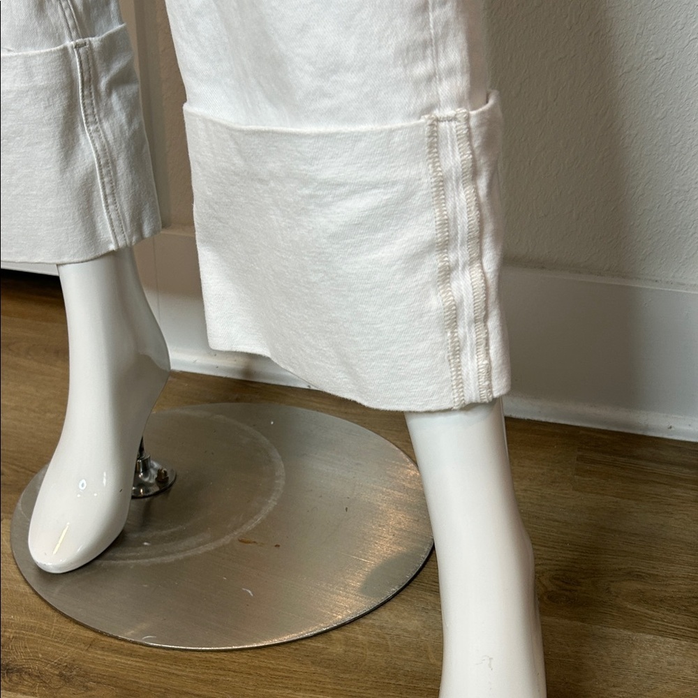 Etienne Marcel Elegant White Cropped Wide Cuff Jeans for Women size 29 - Picture 3 of 9